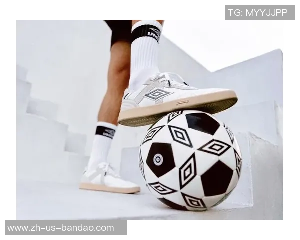 足球三角裤的时尚潮流与运动功能完美结合的全新体验 足球三角裤的时尚潮流与运动功能完美结合的全新体验